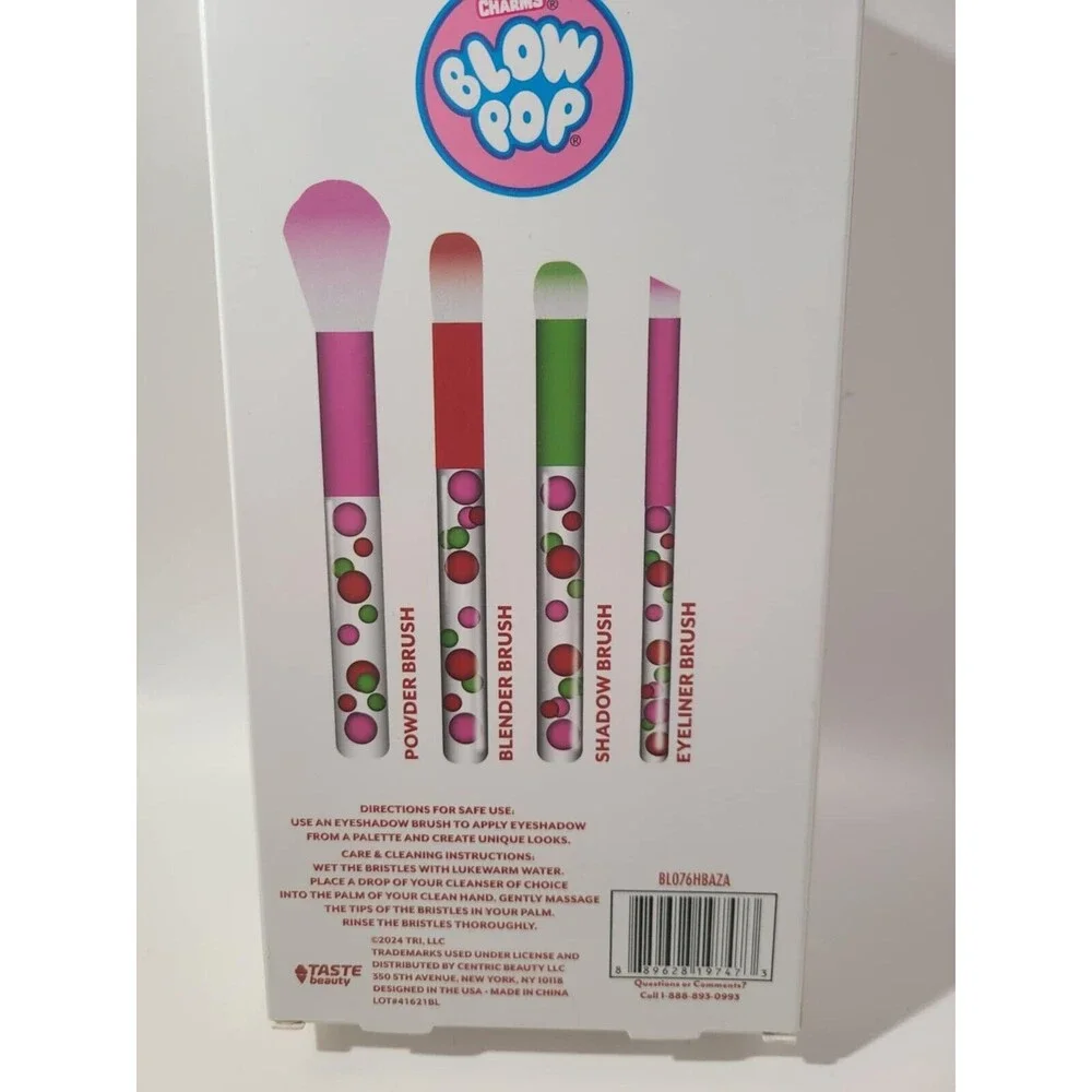 Charms Blow Pop Four Piece Cosmetic Brush Set Makeup Brush. NIB Sealed NEW